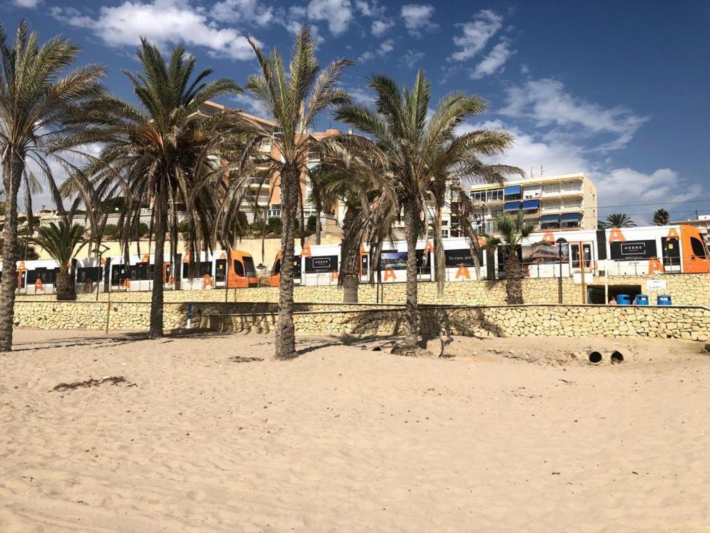 Apartamento Con Piscina Y Parking 坎佩略 外观 照片