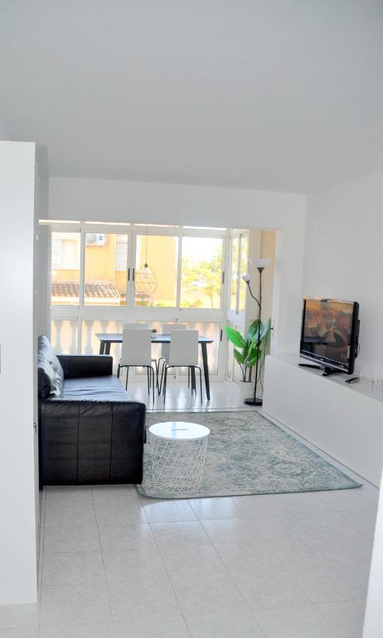 Apartamento Con Piscina Y Parking 坎佩略 外观 照片