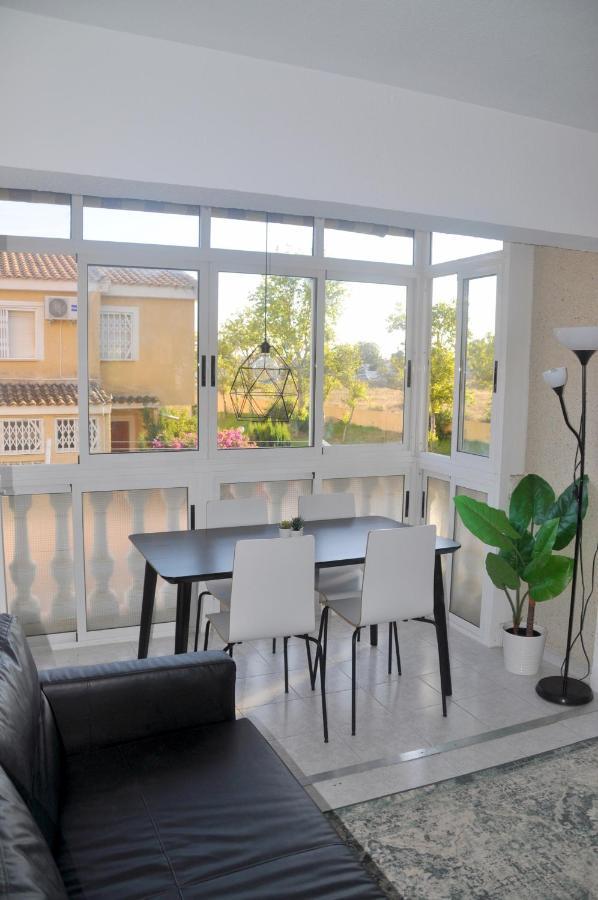 Apartamento Con Piscina Y Parking 坎佩略 外观 照片